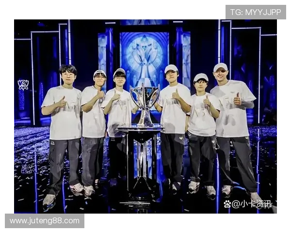 《英雄联盟全球总决赛落幕 SKT T1逆袭夺冠再创历史新高》