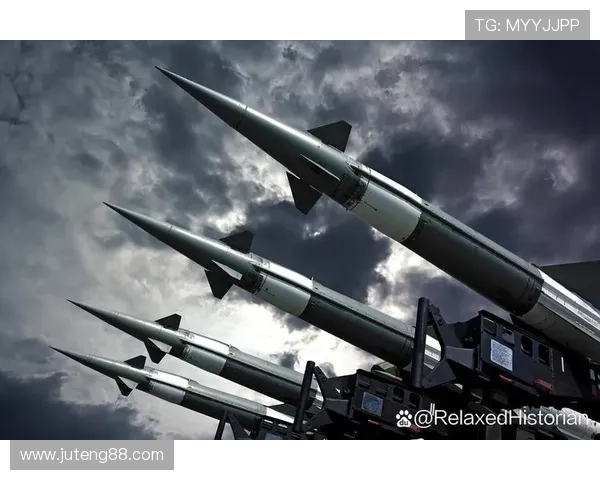 全球电竞格局重塑各大豪门战队新赛季阵容调整引发热议