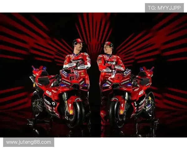 杜卡迪车队包揽领奖台马丁与巴尼亚亚上演巅峰对决